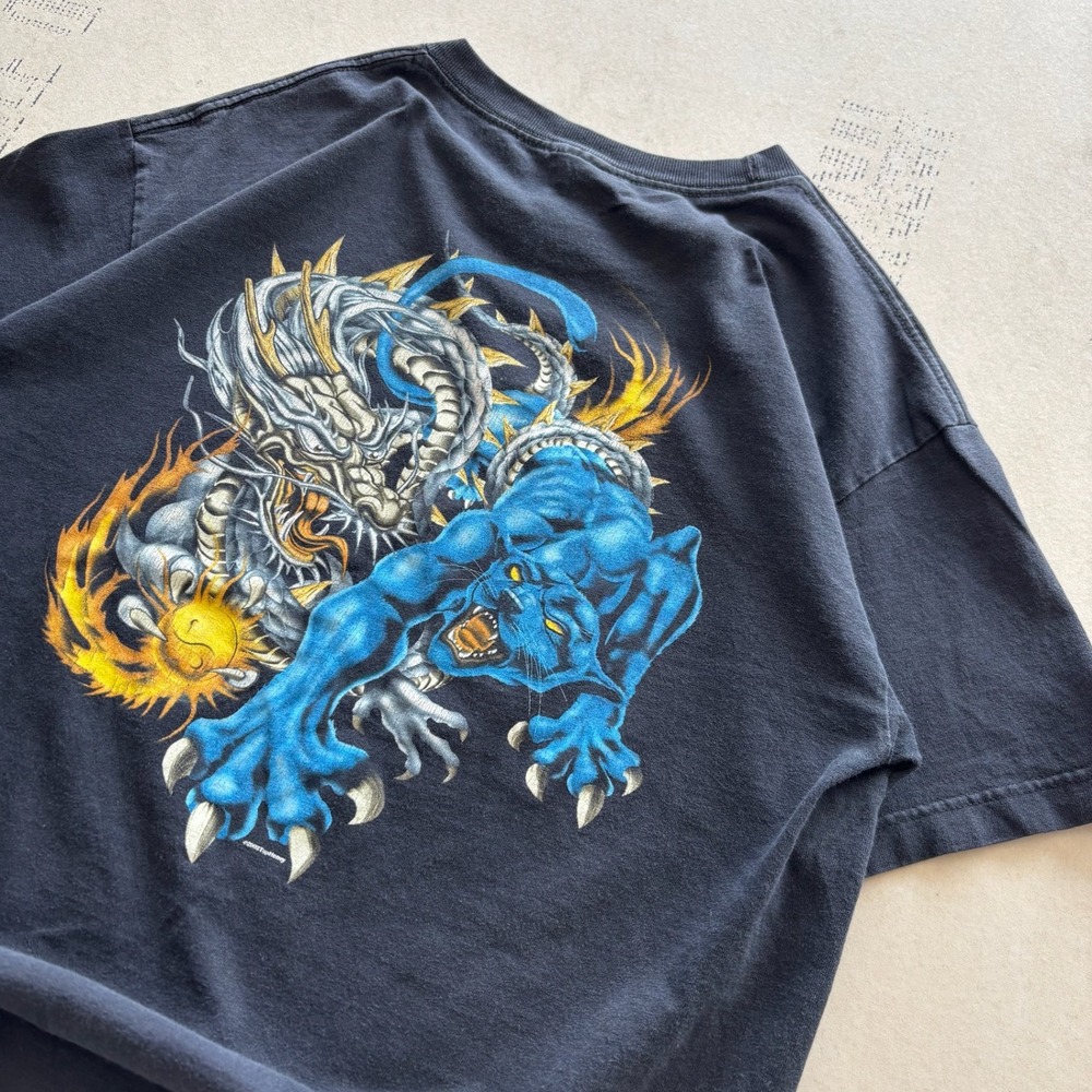 Y2K Top Heavy T-shirt Dragon Panther 2002